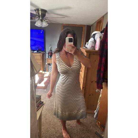 Tory Burch 100% Silk Cream Navy Stripe Signature Dress Small - Picture 12 of 13